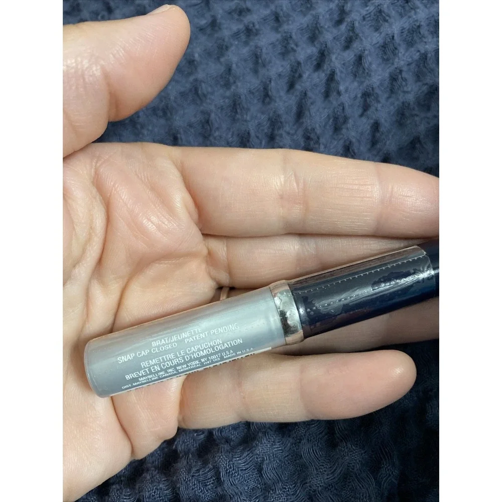 Maybelline‎ Hydra Time Lipcolor LipStick Brat #60 NEW & Sealed